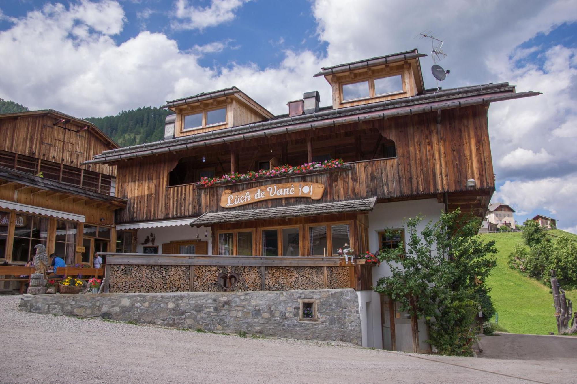 Agriturismo Luech De Vanc San Martino in Badia Kültér fotó